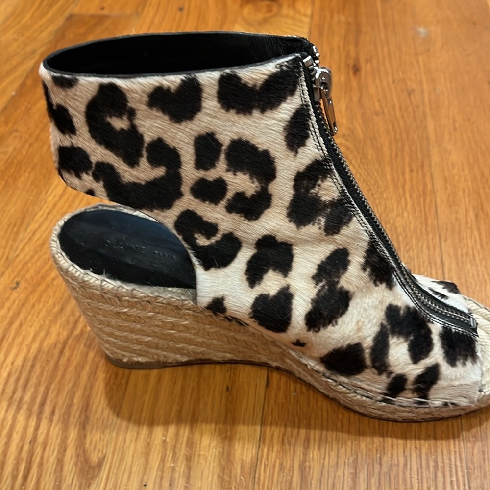 Celine Ponyhair Leopard Print Open Toe Espadrilles Size 6 - Picture 6 of 8